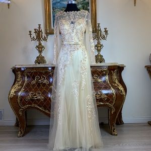 Women’s formal embroidery beaded evening prom dress